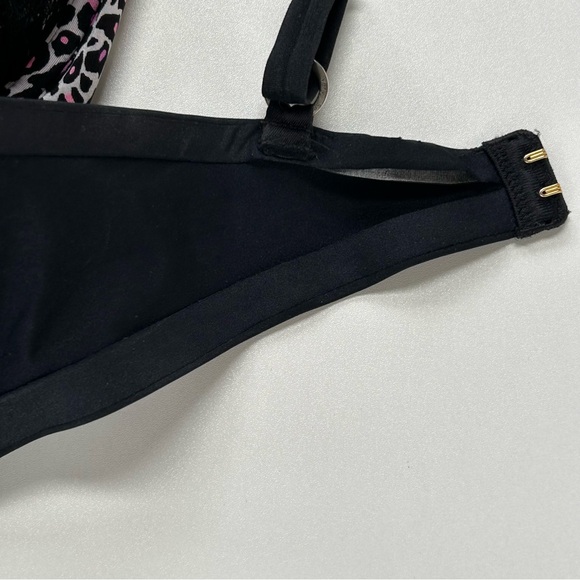 2 BRA SET Victoria’s Secret Very Sexy in Black and La Senza Beyond Cleav… - Picture 9 of 16